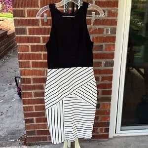 Lulu's Black and White Sleeveless Pencil Dress Size Small